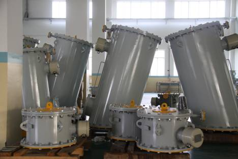 Turret Assembly with Integrated CTs